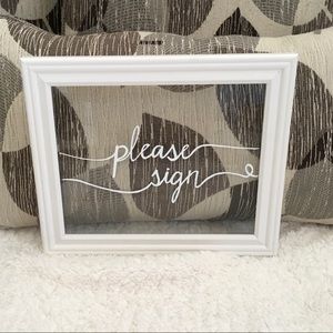 ‘Please Sign’ sign